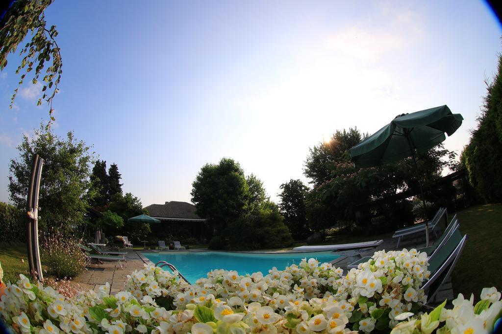 Le Soleil Vila Vigone Exterior foto